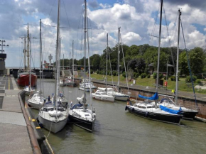 Ferienwohnung mit Schleusenblick